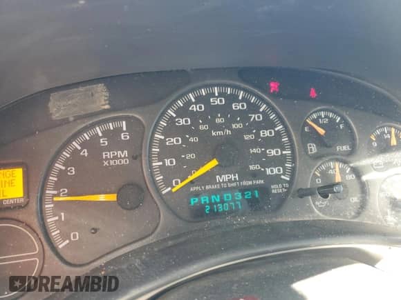2000 Chevrolet Silverado 1500 LS z VIN 2GCEC19T9Y1249882, wystawiony jako Copart lot #84471475 z przebiegiem 213 077 mil mil oraz Szkoda całkowita • Salvage title. Historia ofert i sprzedaży dostępna na DreamBid. Obrazek 9.