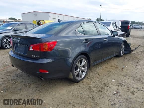 2010 Lexus IS 250 z VIN JTHBF5C25A5123488, wystawiony jako IAAI lot #43404177 z przebiegiem 218 729 mil mil oraz . Historia ofert i sprzedaży dostępna na DreamBid. Obrazek 4.