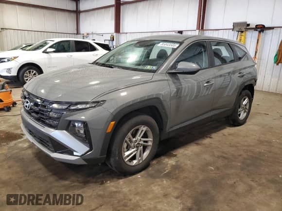 2025 Hyundai Tucson SE z VIN 5NMJACDE6SH447668, wystawiony jako Copart lot #85843585 z przebiegiem 41 047 mil mil oraz Szkoda całkowita • Salvage title. Historia ofert i sprzedaży dostępna na DreamBid. Obrazek 1.