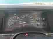 1996 GMC Sierra 1500 с VIN 1GTEC14W5TZ533415, выставлен на аукционе Copart как лот 82287484 с пробегом 442 981 миль миль и Списание • Salvage title. История ставок и продаж доступна на DreamBid. Изображение 9.