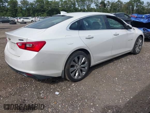 2017 Chevrolet Malibu Premier z VIN 1G1ZH5SX3HF112882, wystawiony jako IAAI lot #43244962 z przebiegiem 79 550 mil mil oraz . Historia ofert i sprzedaży dostępna na DreamBid. Obrazek 4.