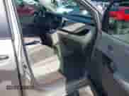 2017 Toyota Sienna XLE Auto Access Seat с VIN 5TDYZ3DC4HS837017, выставлен на аукционе IAAI как лот 42237044 с пробегом 91 041 миль миль и . История ставок и продаж доступна на DreamBid. Изображение 5.