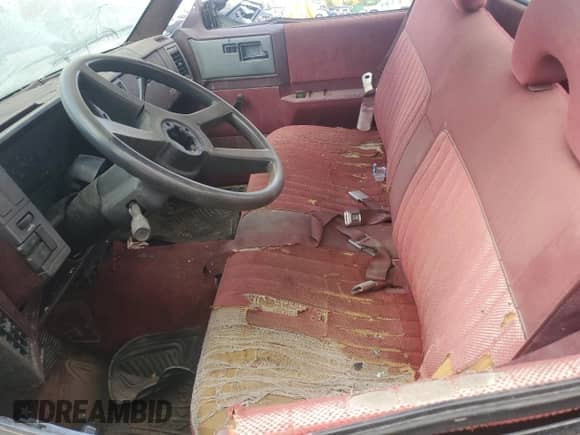 1992 Chevrolet S-10 с VIN 1GCCS14Z3N2110722, выставлен на аукционе Copart как лот 70496455 с пробегом 220 522 миль миль и На запчасти • Non repairable. История ставок и продаж доступна на DreamBid. Изображение 7.