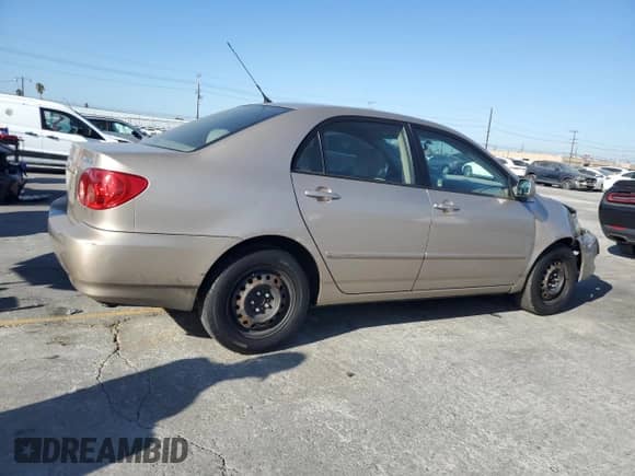 2005 Toyota Corolla LE с VIN 1NXBR32E75Z407477, выставлен на аукционе Copart как лот 82277995 с пробегом 108 360 миль миль и Списание • Salvage title. История ставок и продаж доступна на DreamBid. Изображение 3.
