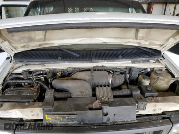 2005 Ford Econoline Cargo with VIN 1FTNS24LX5HA07675, listed as a Copart auction lot 53780905 with 503,969 mi miles and Clean title. Bid and sale history available at DreamBid. Image 11.