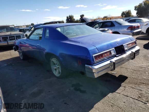 1977 Chevrolet Malibu с VIN 1D37L7Z468916, выставлен на аукционе Copart как лот 78491243 с пробегом Не указан миль и На запчасти • Non repairable. История ставок и продаж доступна на DreamBid. Изображение 2.