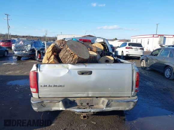 2002 Dodge 1500 with VIN 3D7HA18ZX2G190046, listed as a IAAI auction lot 41282870 with 269,447 mi miles and . Bid and sale history available at DreamBid. Image 16.