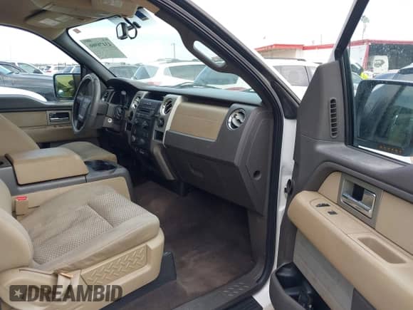 2010 Ford F-150 XL с VIN 1FTEW1C88AKC00108, выставлен на аукционе IAAI как лот 43476966 с пробегом 188 481 миль миль и . История ставок и продаж доступна на DreamBid. Изображение 5.