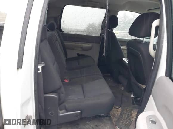 2011 Chevrolet Silverado 2500HD Work Truck с VIN 1GC1KVCGXBF263603, выставлен на аукционе IAAI как лот 40961007 с пробегом 170 712 миль миль и . История ставок и продаж доступна на DreamBid. Изображение 8.
