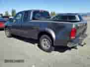 2002 Ford F-150 XL с VIN 1FTRX17W42NB11174, выставлен на аукционе Copart как лот 81516875 с пробегом 81 067 миль миль и Списание • Salvage title. История ставок и продаж доступна на DreamBid. Изображение 2.