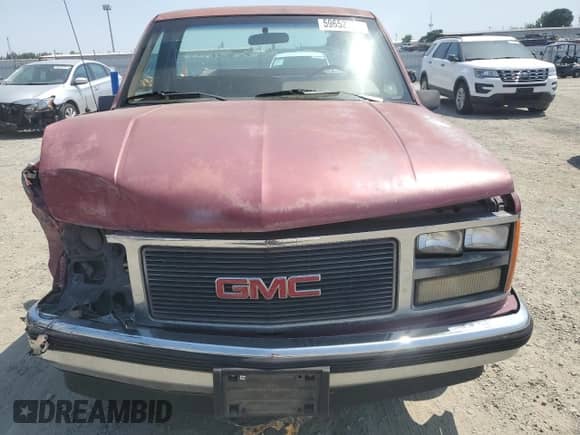 1989 GMC Sierra 1500 z VIN 1GTDC14K8KZ535344, wystawiony jako Copart lot #59652785 z przebiegiem 264 271 mil mil oraz Szkoda całkowita • Salvage title. Historia ofert i sprzedaży dostępna na DreamBid. Obrazek 5.