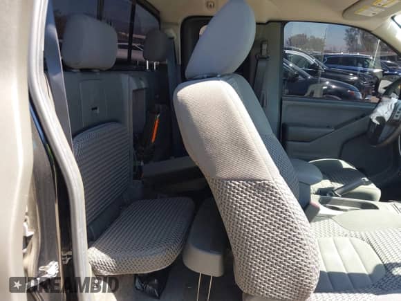 2017 Nissan Frontier SV with VIN 1N6BD0CT6HN759962, listed as a IAAI auction lot 43145638 with 67,589 mi miles and . Bid and sale history available at DreamBid. Image 8.