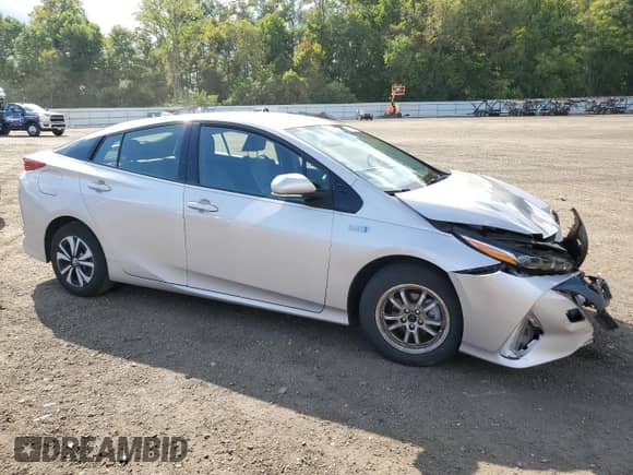 2019 Toyota Prius Plus with VIN JTDKARFP7K3114531, listed as a Copart auction lot 80405085 with 43,540 mi miles and Salvage title. Bid and sale history available at DreamBid. Image 4.