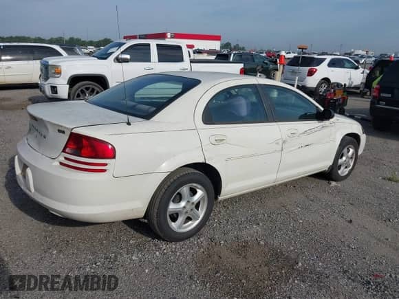 2006 Dodge Stratus SXT с VIN 1B3EL46X06N170221, выставлен на аукционе IAAI как лот 42764307 с пробегом 190 781 миль миль и . История ставок и продаж доступна на DreamBid. Изображение 4.