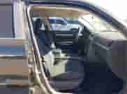 2010 Dodge Charger SXT z VIN 2B3CA3CV0AH155925, wystawiony jako IAAI lot #43505655 z przebiegiem 216 362 mil mil oraz . Historia ofert i sprzedaży dostępna na DreamBid. Obrazek 5.