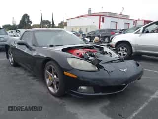 2006 Chevrolet Corvette с VIN 1G1YY26U265114815, выставлен на аукционе IAAI как лот 43363827 с пробегом 181 713 миль миль и . История ставок и продаж доступна на DreamBid. Изображение 1.