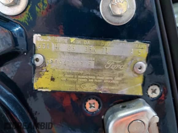 1965 Ford Mustang z VIN 5R09A144075, wystawiony jako Copart lot #89883855 z przebiegiem 1 040 mil mil oraz Szkoda całkowita • Salvage title. Historia ofert i sprzedaży dostępna na DreamBid. Obrazek 12.