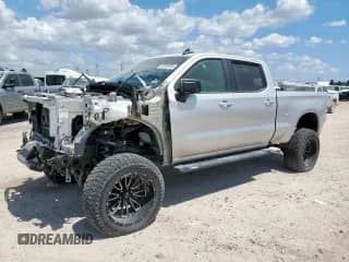 2020 Chevrolet Silverado 1500 LT with VIN 3GCUYDET2LG392807, listed as a Copart auction lot 56096065 with 75,080 mi miles and Salvage title. Bid and sale history available at DreamBid. Image 1.