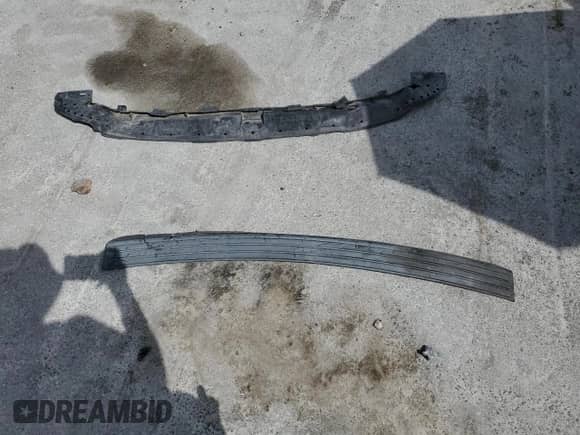 2002 Ford F-150 XL with VIN 1FTRX17262NB49356, listed as a Copart auction lot 81208245 with 183,325 mi miles and Salvage title. Bid and sale history available at DreamBid. Image 12.