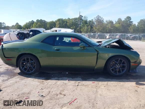 2021 Dodge Challenger GT z VIN 2C3CDZJG2MH670320, wystawiony jako IAAI lot #43355629 z przebiegiem 46 089 mil mil oraz . Historia ofert i sprzedaży dostępna na DreamBid. Obrazek 13.