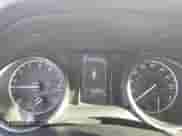 2021 Toyota Camry SE z VIN 4T1G11AKXMU572897, wystawiony jako Copart lot #83966645 z przebiegiem 52 640 mil mil oraz Czysty tytuł • Clean title. Historia ofert i sprzedaży dostępna na DreamBid. Obrazek 9.