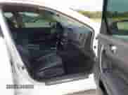 2014 Nissan Maxima S z VIN 1N4AA5AP8EC455331, wystawiony jako IAAI lot #43234592 z przebiegiem 191 688 mil mil oraz . Historia ofert i sprzedaży dostępna na DreamBid. Obrazek 5.