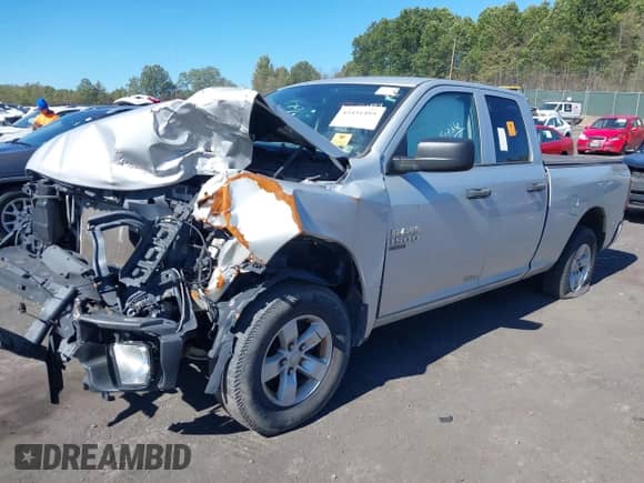 2019 Ram 1500 Express с VIN 1C6RR7FG0KS506159, выставлен на аукционе IAAI как лот 43431495 с пробегом 105 244 миль миль и . История ставок и продаж доступна на DreamBid. Изображение 2.