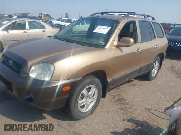 2002 Hyundai Santa Fe GLS с VIN KM8SC73D52U145811, выставлен на аукционе IAAI как лот 42859469 с пробегом 178 230 миль миль и . История ставок и продаж доступна на DreamBid. Изображение 2.