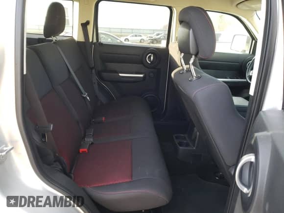 2011 Dodge Nitro with VIN 1D4PU6GX8BW563471, listed as a Copart auction lot 83380054 with 118,659 mi miles and Salvage title. Bid and sale history available at DreamBid. Image 11.