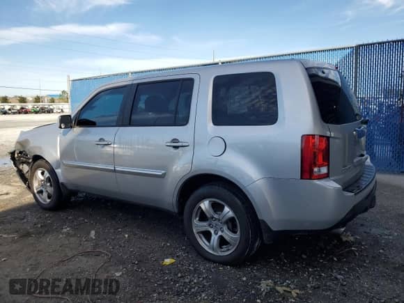 2015 Honda Pilot EX-L with VIN 5FNYF4H74FB075076, listed as a Copart auction lot 41785175 with 132,346 mi miles and Salvage title. Bid and sale history available at DreamBid. Image 2.