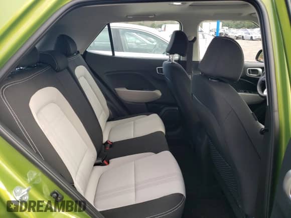 2023 Hyundai Venue SEL with VIN KMHRC8A32PU268178, listed as a Copart auction lot 79420043 with 4,516 mi miles and . Bid and sale history available at DreamBid. Image 10.