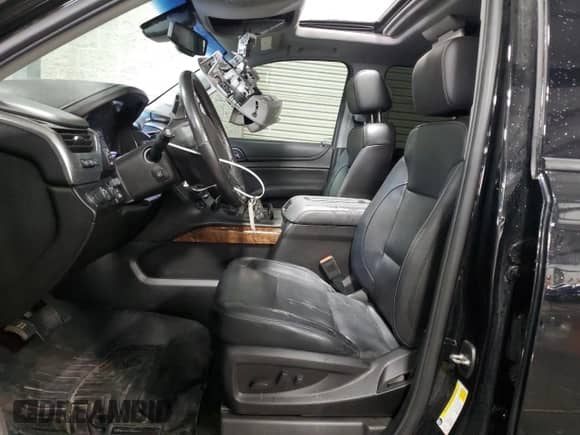 2018 Chevrolet Tahoe Premier с VIN 1GNSKCKJ9JR322702, выставлен на аукционе Copart как лот 67109935 с пробегом 112 123 миль миль и Списание • Salvage title. История ставок и продаж доступна на DreamBid. Изображение 7.