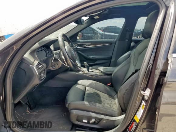 2018 BMW 5 Series 530i with VIN WBAJA5C52JWA37474, listed as a Copart auction lot 68510635 with 152,265 mi miles and Salvage title. Bid and sale history available at DreamBid. Image 7.