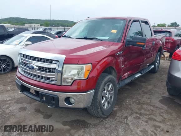 2013 Ford F-150 Lariat with VIN 1FTFW1ET0DKG07088, listed as a IAAI auction lot 42671190 with 202,968 mi miles and . Bid and sale history available at DreamBid. Image 2.