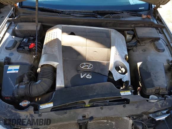 2011 Hyundai Genesis с VIN KMHGC4DE2BU123177, выставлен на аукционе IAAI как лот 41272484 с пробегом 142 904 миль миль и . История ставок и продаж доступна на DreamBid. Изображение 10.