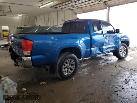 2016 Toyota Tacoma SR5 с VIN 5TFSZ5AN2GX033475, выставлен на аукционе Copart как лот 70106145 с пробегом 147 360 миль миль и Списание • Salvage title. История ставок и продаж доступна на DreamBid. Изображение 3.