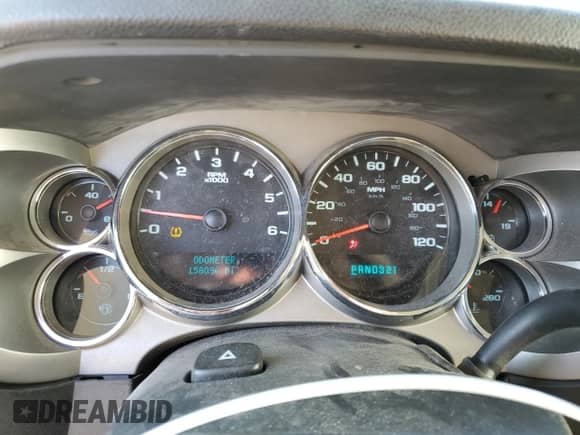2008 Chevrolet Silverado 1500 LTZ with VIN 2GCEK13M981163623, listed as a Copart auction lot 70932835 with 158,096 mi miles and Salvage title. Bid and sale history available at DreamBid. Image 9.