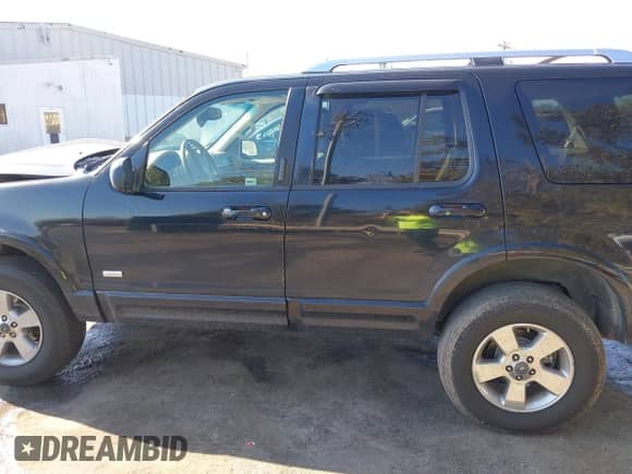 2003 Ford Explorer with VIN 1FMZU85W33ZB13900, listed as a IAAI auction lot 41479457 with 291,965 mi miles and . Bid and sale history available at DreamBid. Image 14.