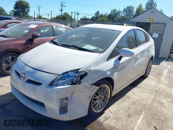 2010 Toyota Prius III с VIN JTDKN3DU7A0029392, выставлен на аукционе IAAI как лот 43443352 с пробегом 221 738 миль миль и . История ставок и продаж доступна на DreamBid. Изображение 2.