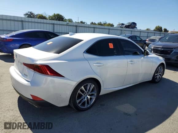 2019 Lexus IS 300 z VIN JTHBA1D28K5089361, wystawiony jako Copart lot #86140595 z przebiegiem 69 788 mil mil oraz Szkoda całkowita • Salvage title. Historia ofert i sprzedaży dostępna na DreamBid. Obrazek 3.