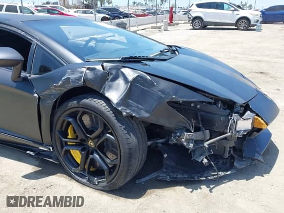 2012 Lamborghini Aventador with VIN ZHWUC1ZD3CLA00334, listed as a IAAI auction lot 41480351 with 13,067 mi miles and . Bid and sale history available at DreamBid. Image 6.