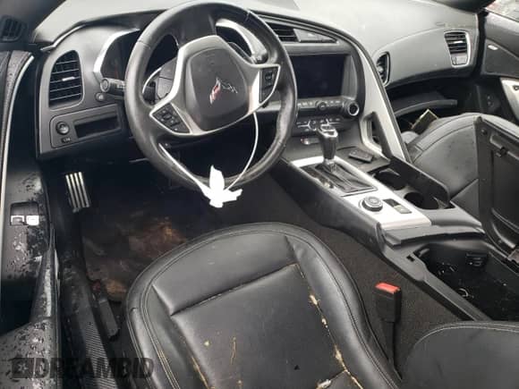 2015 Chevrolet Corvette 1LT с VIN 1G1YB2D73F5106866, выставлен на аукционе Copart как лот 66398114 с пробегом Не указан миль и Списание • Salvage title. История ставок и продаж доступна на DreamBid. Изображение 8.