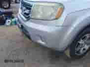 2009 Honda Pilot Touring with VIN 5FNYF38829B024103, listed as a IAAI auction lot 43415873 with 258,158 mi miles and . Bid and sale history available at DreamBid. Image 6.