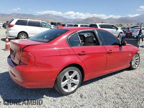 2009 BMW 3 Series 328i z VIN WBAPH57579NL78464, wystawiony jako Copart lot #71652595 z przebiegiem 120 356 mil mil oraz Szkoda całkowita • Salvage title. Historia ofert i sprzedaży dostępna na DreamBid. Obrazek 3.