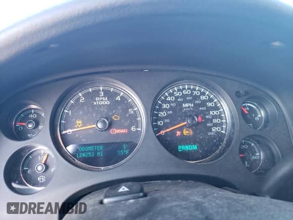 2013 GMC Sierra 1500 Denali z VIN 3GTP1XE21DG161621, wystawiony jako Copart lot #69696214 z przebiegiem 124 253 mil mil oraz Szkoda całkowita • Salvage title. Historia ofert i sprzedaży dostępna na DreamBid. Obrazek 9.