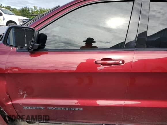 2018 Jeep Grand Cherokee High Altitude z VIN 1C4RJFCG2JC446070, wystawiony jako Copart lot #69920235 z przebiegiem 104 015 mil mil oraz Szkoda całkowita • Salvage title. Historia ofert i sprzedaży dostępna na DreamBid. Obrazek 7.