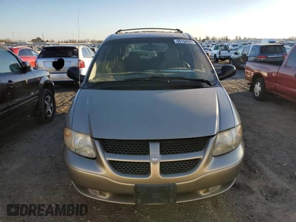 2003 Dodge Caravan ES с VIN 2D4GP54LX3R359283, выставлен на аукционе Copart как лот 89158995 с пробегом 172 987 миль миль и Списание • Salvage title. История ставок и продаж доступна на DreamBid. Изображение 5.