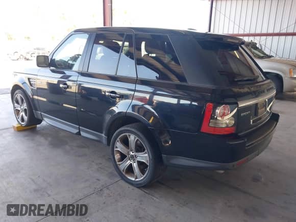 2012 Land Rover Range Rover Sport HSE Lux z VIN SALSK2D4XCA718755, wystawiony jako IAAI lot #42907203 z przebiegiem 102 420 mil mil oraz . Historia ofert i sprzedaży dostępna na DreamBid. Obrazek 3.