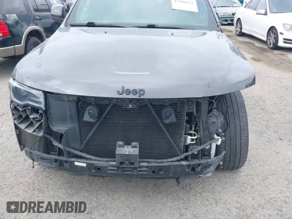 2020 Jeep Grand Cherokee Altitude z VIN 1C4RJFAG7LC211220, wystawiony jako IAAI lot #42900162 z przebiegiem 62 344 mil mil oraz . Historia ofert i sprzedaży dostępna na DreamBid. Obrazek 6.