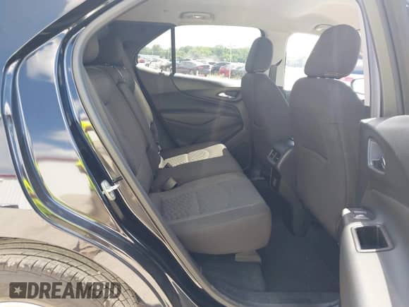 2021 Chevrolet Equinox LT с VIN 2GNAXKEV1M6129773, выставлен на аукционе IAAI как лот 43054979 с пробегом 112 333 миль миль и . История ставок и продаж доступна на DreamBid. Изображение 8.